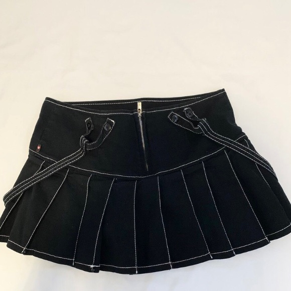 Tripp Skeleanimals Skirt Collectors Size Small - Picture 5 of 6